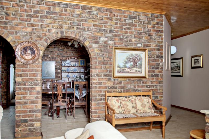 To Let 5 Bedroom Property for Rent in Douglas Northern Cape